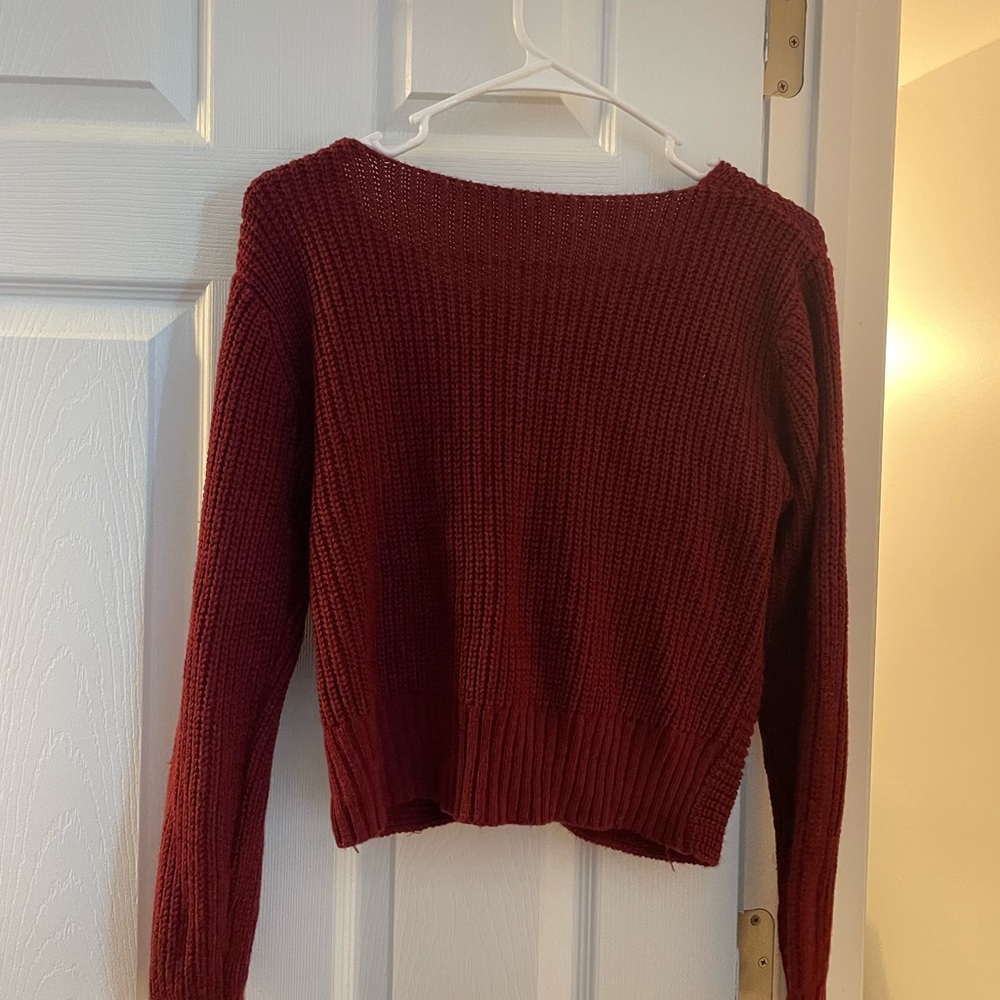 Burgundy twist front sweater
